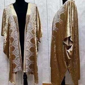 Angel Heart Boutique Gold Velvet Embroidered Kimono 2X Boho Statement Layering